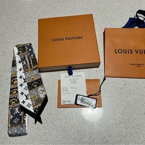 Louis Vuitton Let’s Go BB Bandeau